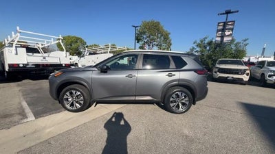 2023 Nissan Rogue SV FWD