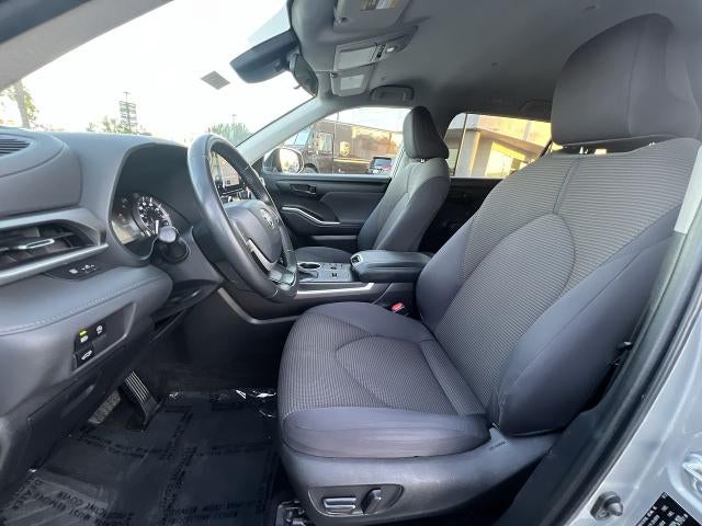 2023 Toyota Highlander LE