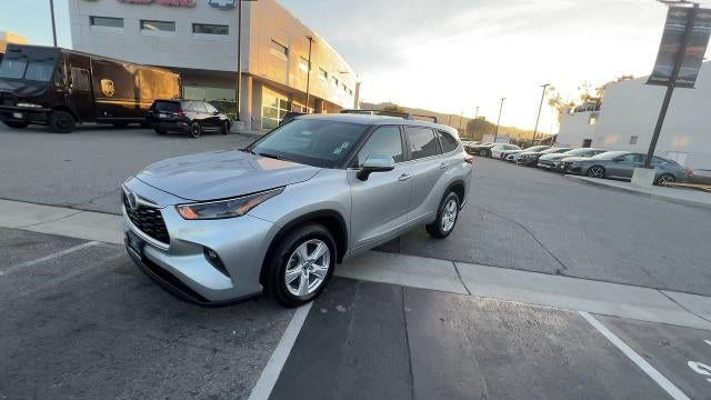 2023 Toyota Highlander LE