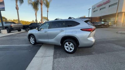 2023 Toyota Highlander LE