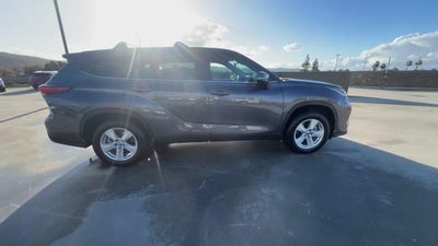 2023 Toyota Highlander LE