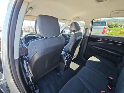 2016 Kia Sorento L