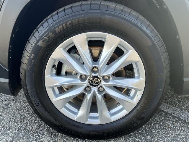 2025 Toyota Corolla Cross LE