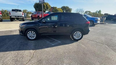 2025 Toyota Corolla Cross LE