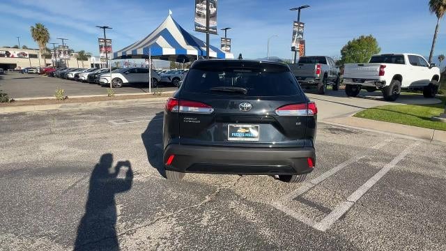 2025 Toyota Corolla Cross LE