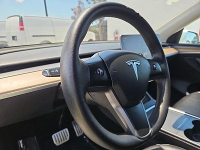 2022 Tesla Model Y Performance Dual Motor All-Wheel Drive