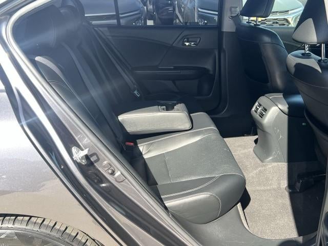 2017 Honda Accord Hybrid EX-L