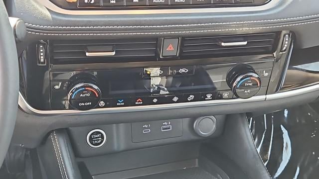 2023 Nissan Rogue SL FWD