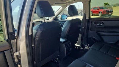 2023 Nissan Rogue SL FWD