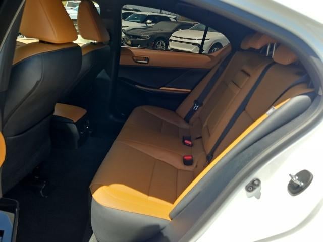 2025 Lexus IS 300 F SPORT Design