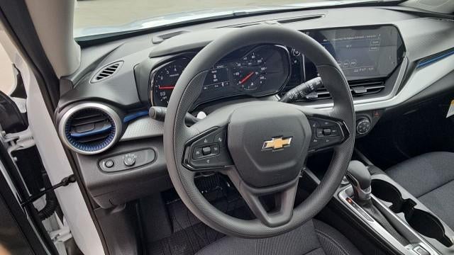 2026 Chevrolet Trax FWD 4dr LS