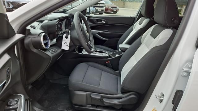 2026 Chevrolet Trax FWD 4dr LS