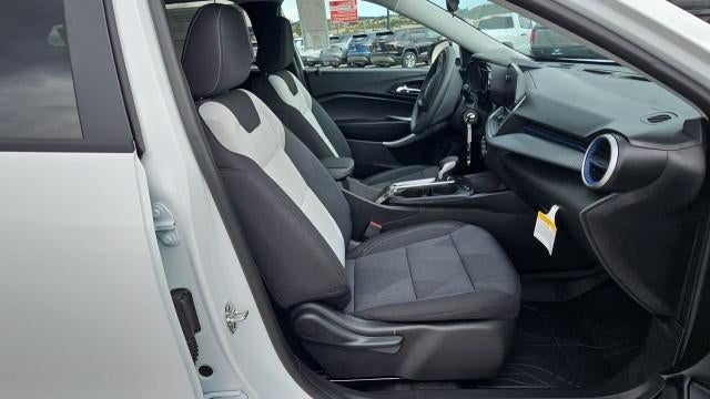 2026 Chevrolet Trax FWD 4dr LS