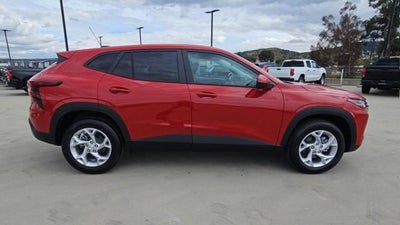2026 Chevrolet Trax FWD 4dr LS