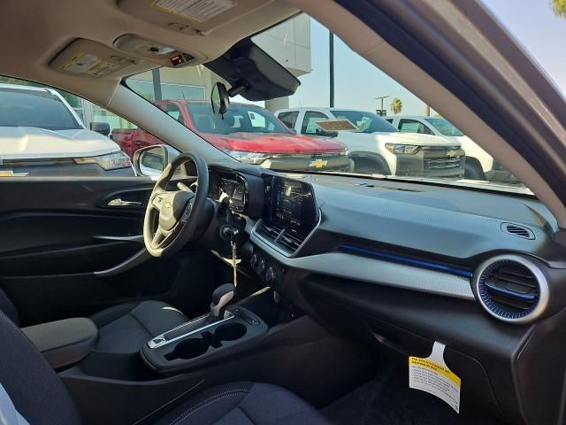 2026 Chevrolet Trax FWD 4dr LS