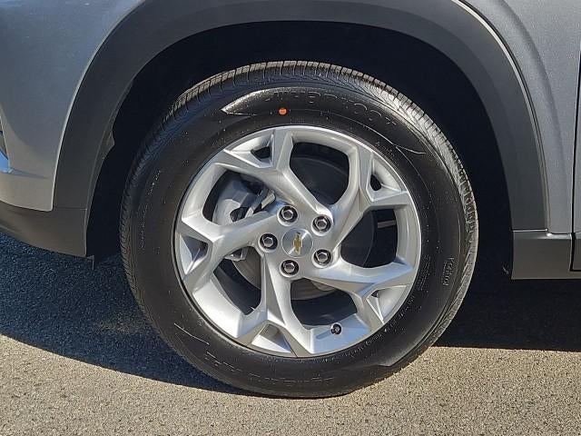 2026 Chevrolet Trax FWD 4dr LS