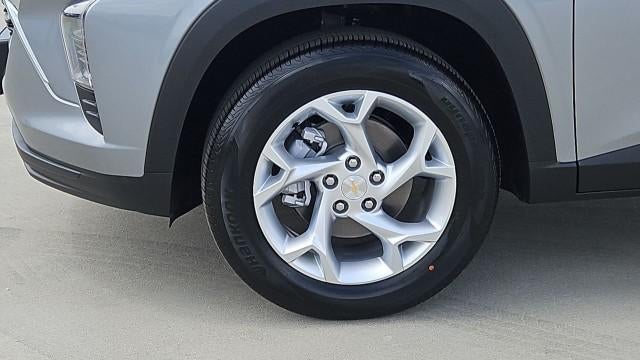 2026 Chevrolet Trax FWD 4dr LS