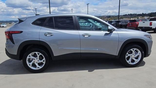 2026 Chevrolet Trax FWD 4dr LS