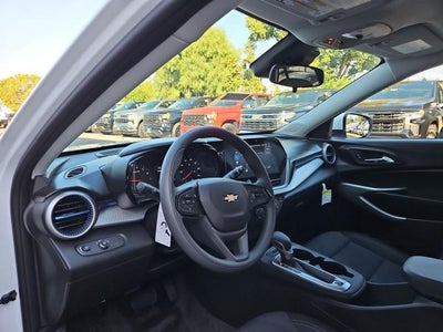 2026 Chevrolet Trax FWD 4dr LS