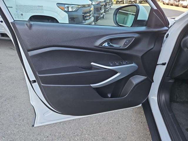 2026 Chevrolet Trax FWD 4dr LS