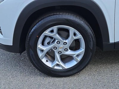 2026 Chevrolet Trax FWD 4dr LS