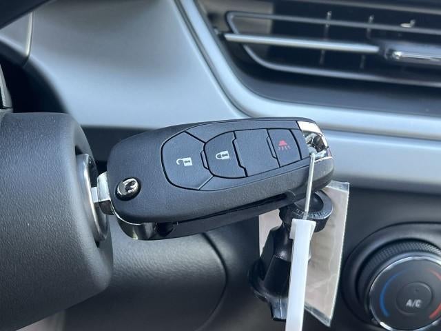 2026 Chevrolet Trax FWD 4dr LS