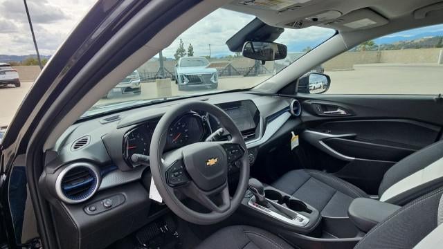 2026 Chevrolet Trax FWD 4dr LS