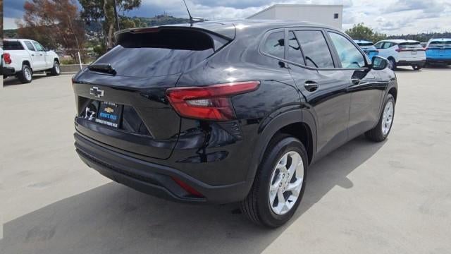 2026 Chevrolet Trax FWD 4dr LS