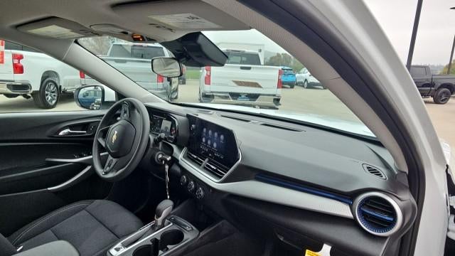 2026 Chevrolet Trax FWD 4dr LS