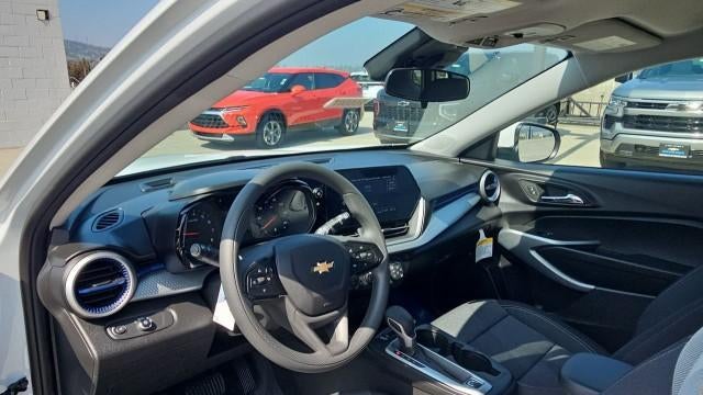 2026 Chevrolet Trax FWD 4dr LS