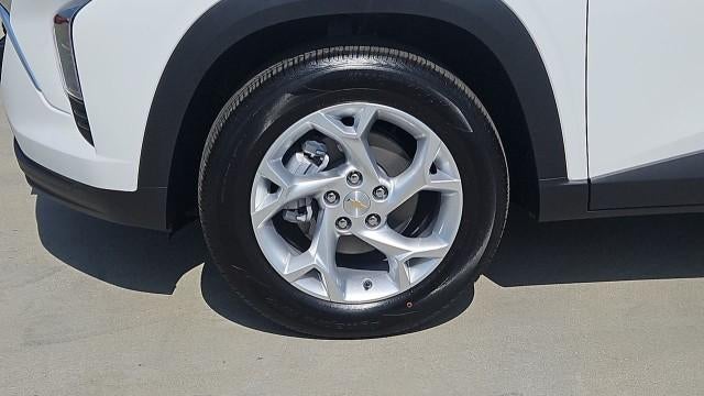 2026 Chevrolet Trax FWD 4dr LS