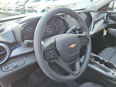 2026 Chevrolet Trax FWD 4dr LS