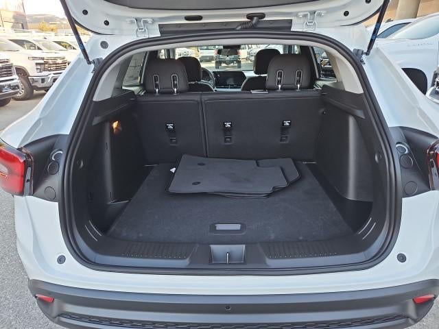 2026 Chevrolet Trax FWD 4dr LS