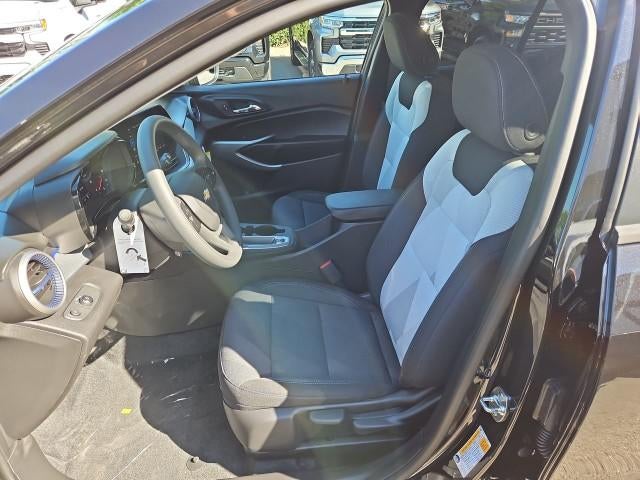 2026 Chevrolet Trax FWD 4dr LS