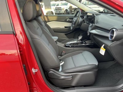 2026 Chevrolet Trax FWD 4dr LT