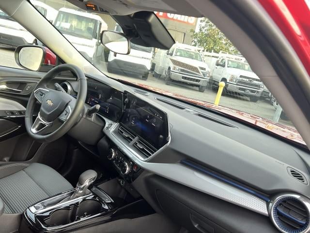 2026 Chevrolet Trax FWD 4dr LT