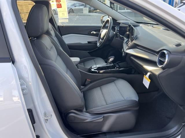 2026 Chevrolet Trax FWD 4dr LT