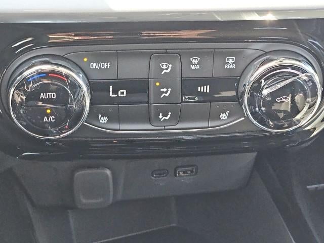 2026 Chevrolet Trax FWD 4dr LT