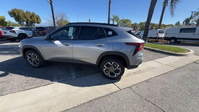 2026 Chevrolet Trax FWD 4dr LT