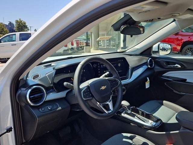 2026 Chevrolet Trax FWD 4dr LT