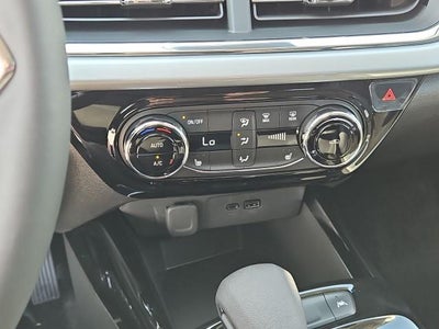 2026 Chevrolet Trax FWD 4dr LT