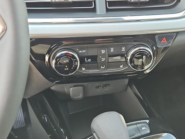 2026 Chevrolet Trax FWD 4dr LT