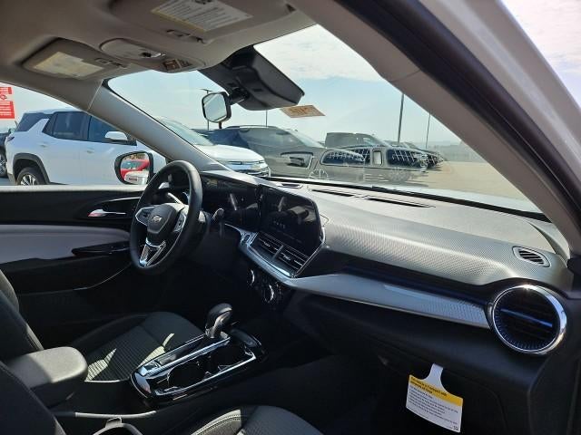2026 Chevrolet Trax FWD 4dr LT