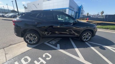 2026 Chevrolet Trax FWD 4dr LT