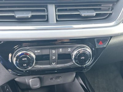 2026 Chevrolet Trax FWD 4dr LT