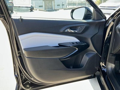 2026 Chevrolet Trax FWD 4dr LT