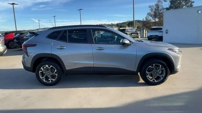 2026 Chevrolet Trax FWD 4dr LT