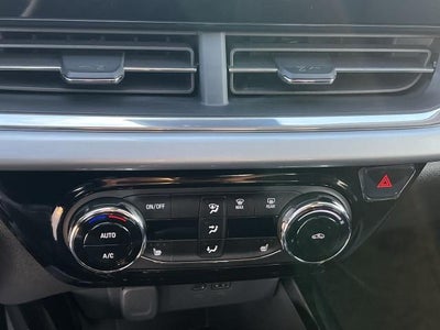 2026 Chevrolet Trax FWD 4dr LT