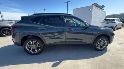 2026 Chevrolet Trax FWD 4dr LT