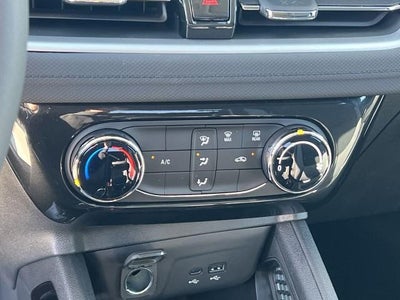 2026 Chevrolet Trailblazer FWD 4dr LT